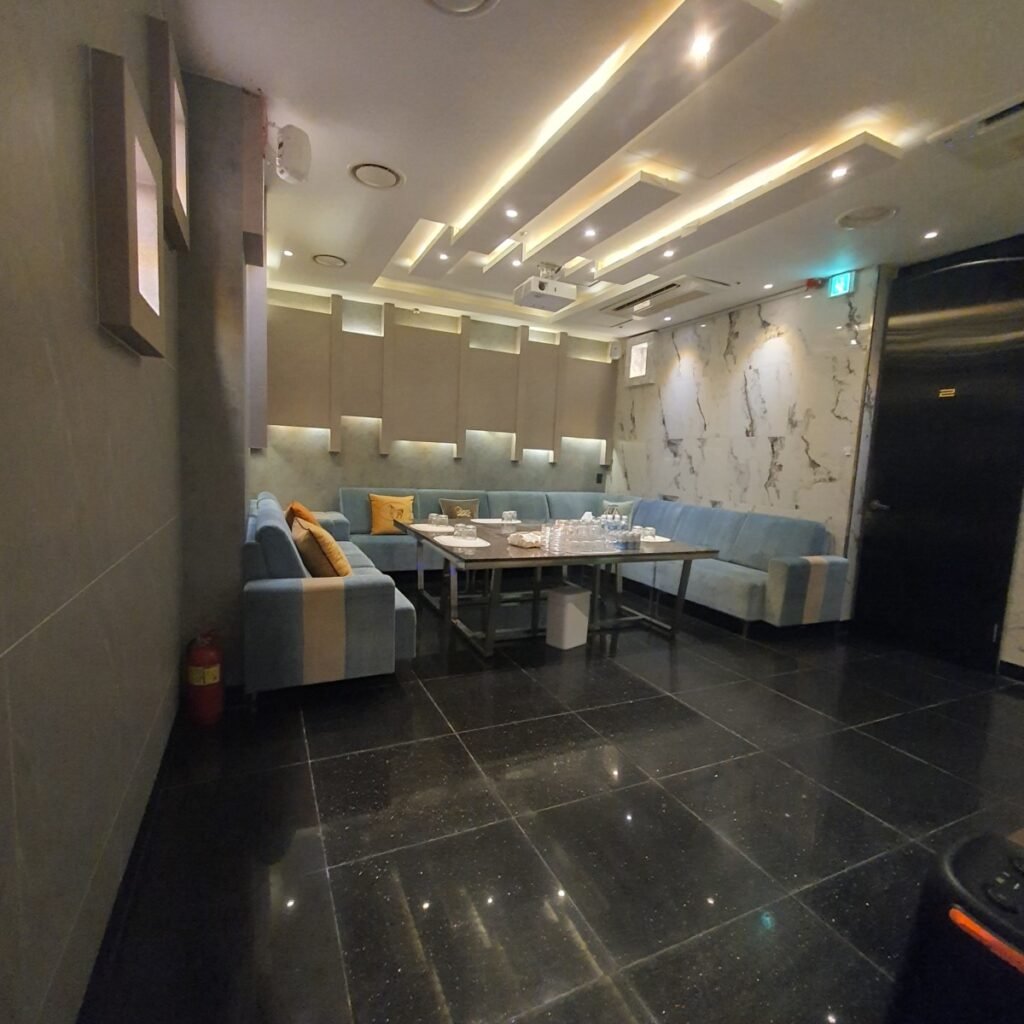 일프로 온리원 룸9